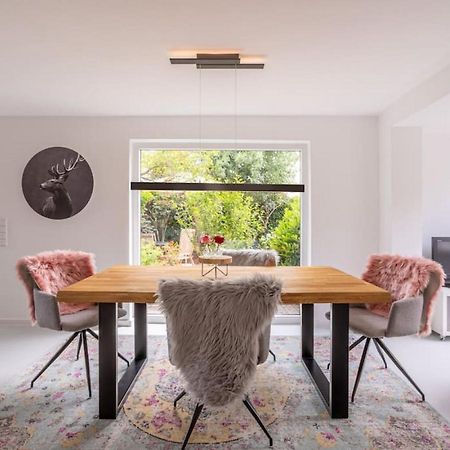 Adenauer Zwoelf - Das 5 Sterne Ferienhaus Mit Sauna Und Garten Am Eifelsteig Kerpen  Экстерьер фото